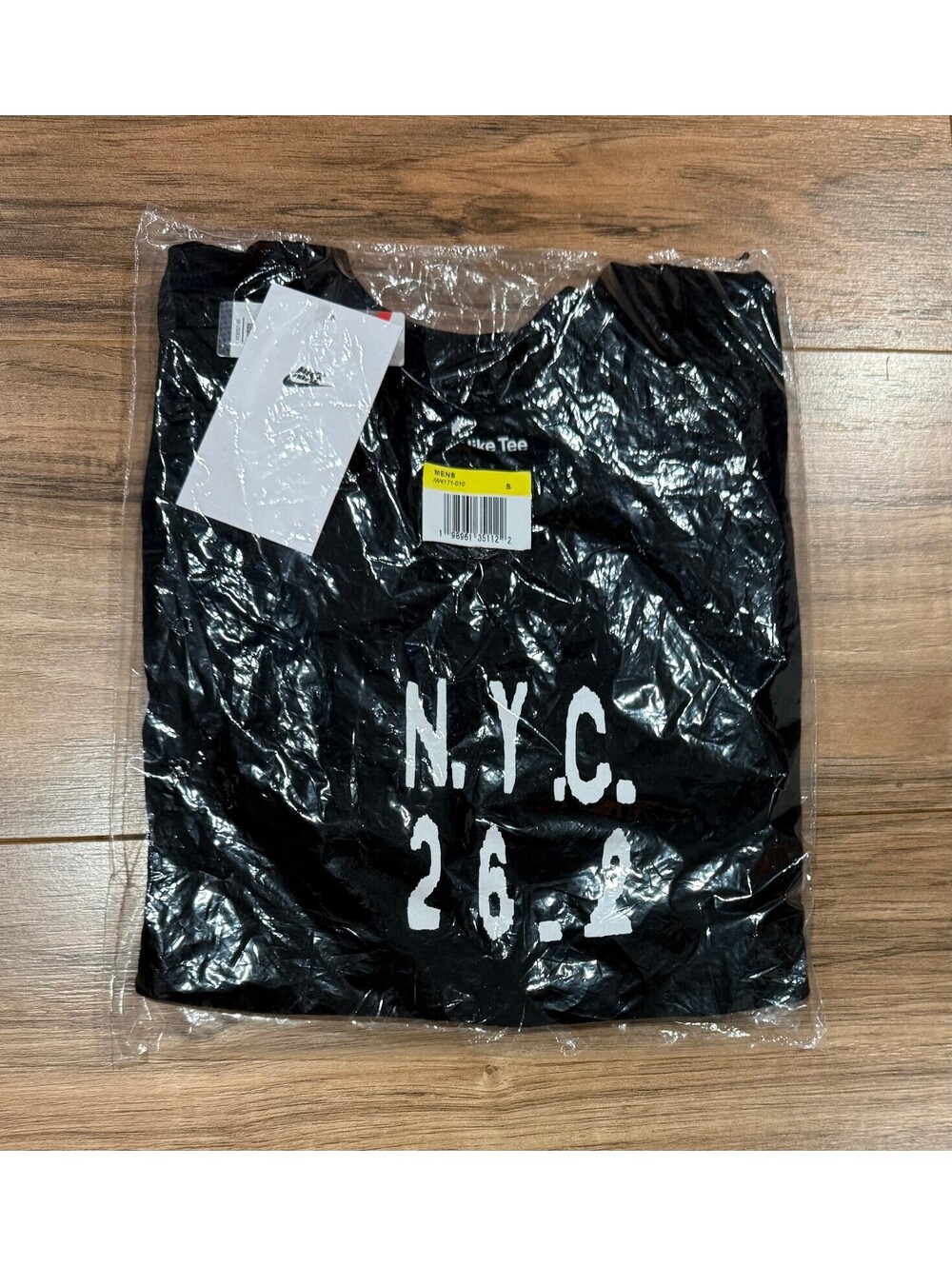 Limited-Edition Nike NYC 26.2 Marathon Running T-Shirt (sealed)